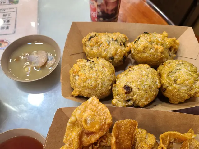 蜆蚧鯪魚球