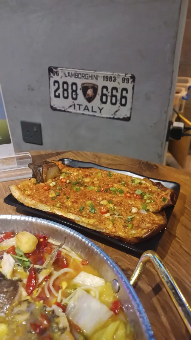 滿滿蒜泥和辣椒