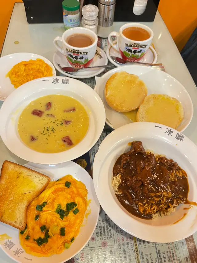 蔥花炒蛋丹麥多士