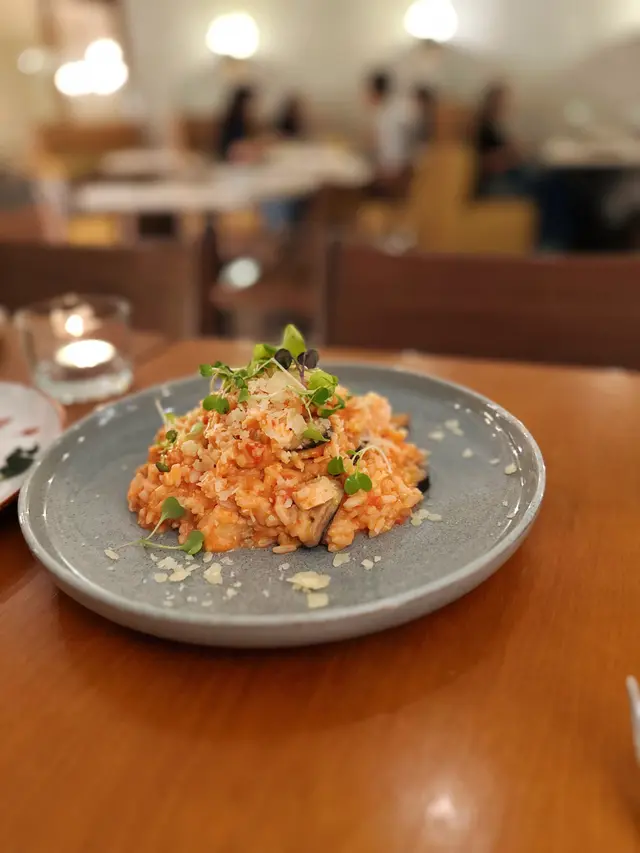 挪威三文魚忌廉茄茸意大利飯