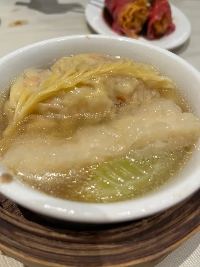 從未見過咁平嘅魚肚灌湯餃