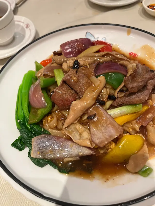 豉椒肥牛鵝腸炒河