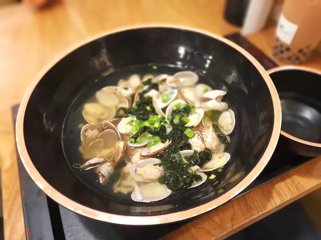 日式清酒蜆烏龍麵