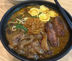 我自己就鍾意食酸少少嘅,所以我覺得就算叫酸辣都要叫多酸好食啲,魔芋花要浸一陣先好食,因為係蒟蒻啲friend本身無味😂