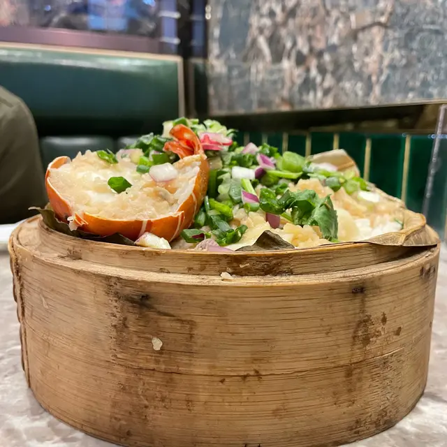 籠仔蒜蓉龍蝦配帶子飯