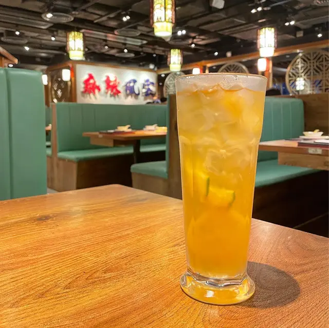 手打檸檬鴨屎香茶