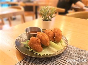 酥炸蝦餅 - 太子的Simply Thai MODERN CUISINE