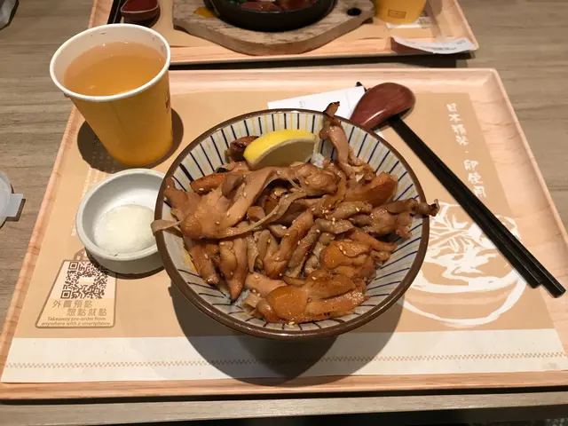 廿一炭燒鳥丼