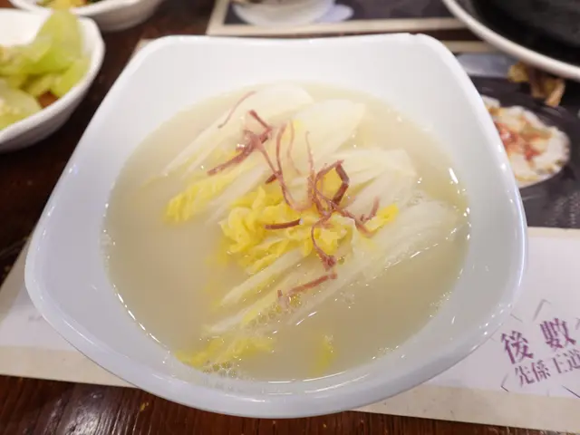 雲腿浸娃娃菜
