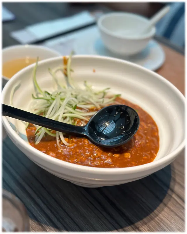 炸醬拉麵