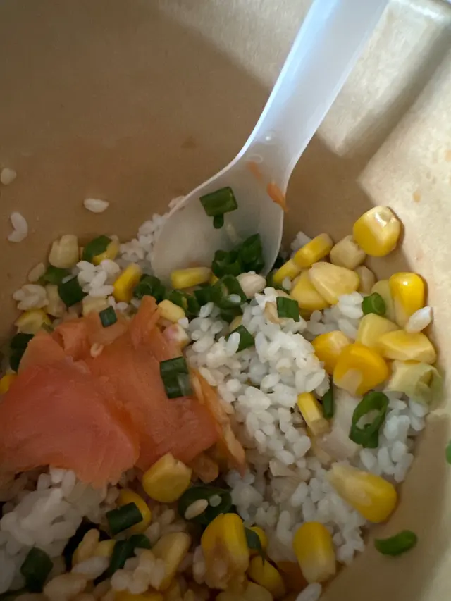 生嘅石頭鍋飯😑￼￼