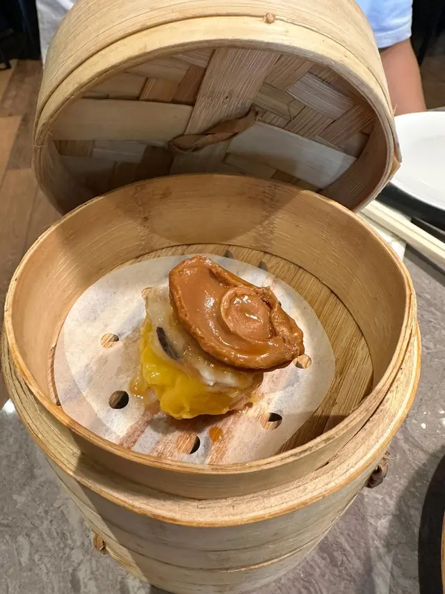 黑毛豬鮑魚燒賣Q