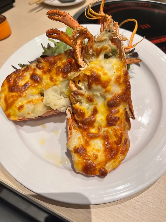 芝士好香，龍蝦大隻啖啖肉