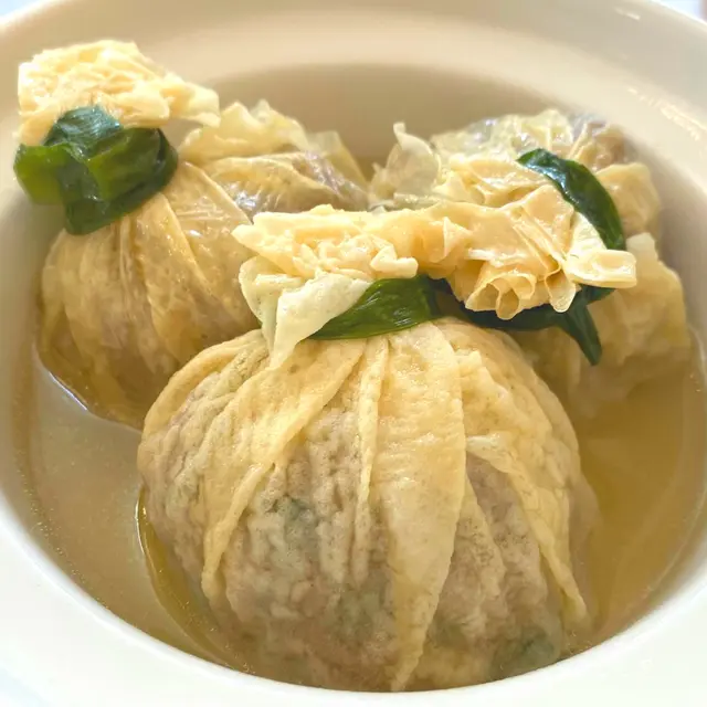 石榴牛肉球 - $62