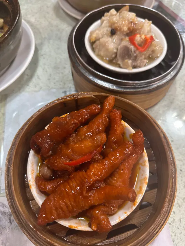 陳皮味道濃郁 鳳爪口感佳 排骨有口感 芋頭好好食