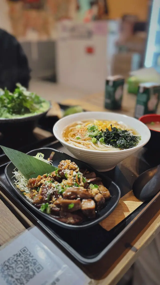 招牌鐵板一口牛定食