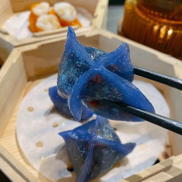 松露野菌晶瑩餃