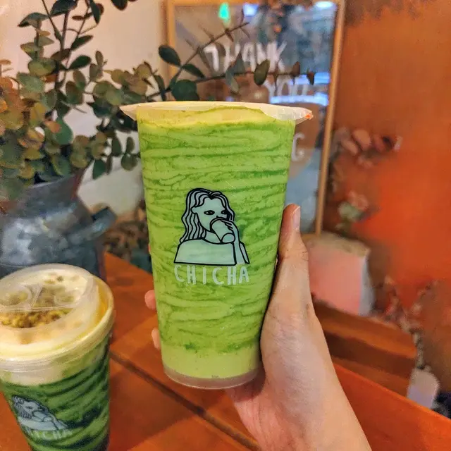 牛油果鮮奶沙冰