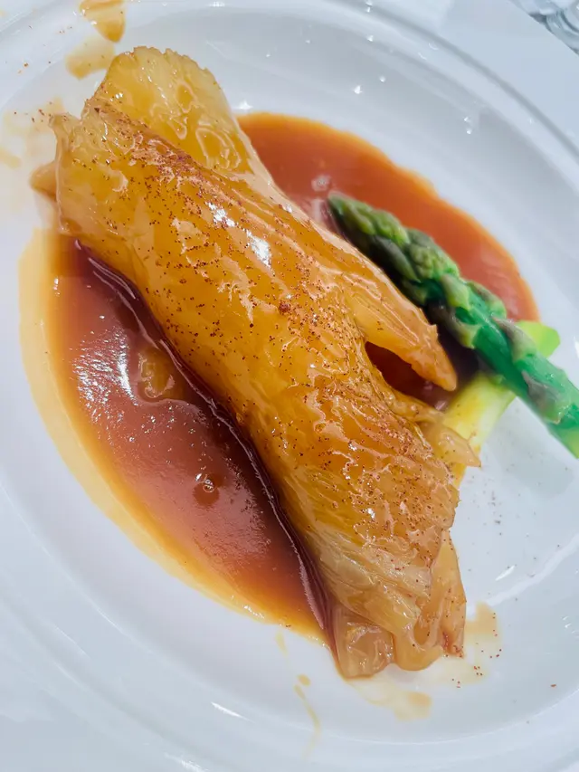 翡翠蝦子鮑汁花膠扒