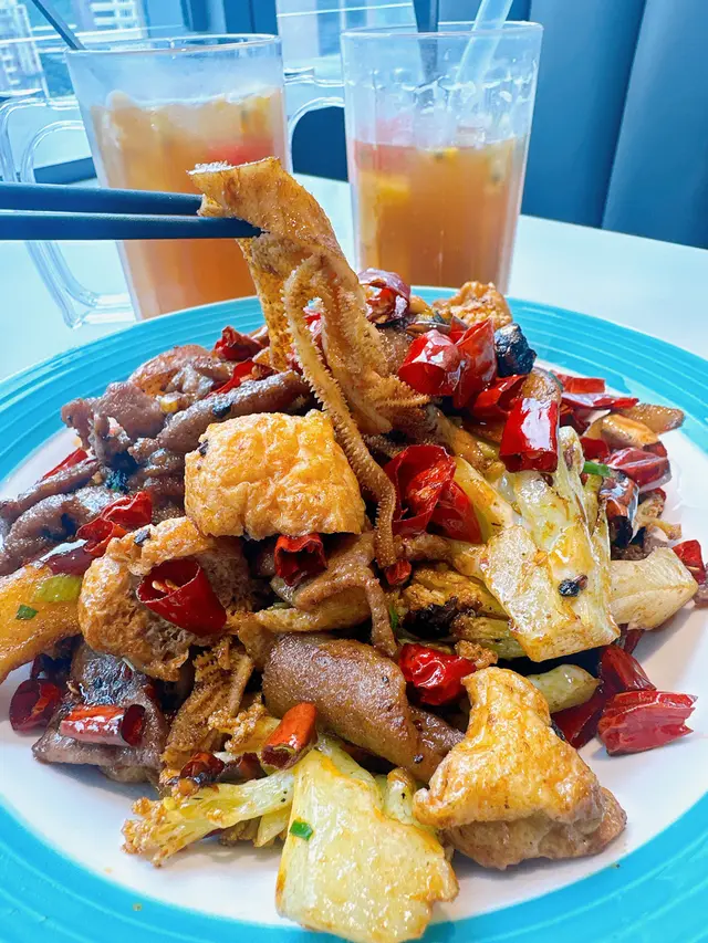 美極麻辣牛肉香鍋