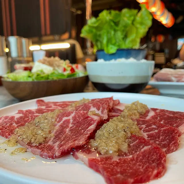 鹽蒜小牛扒定食