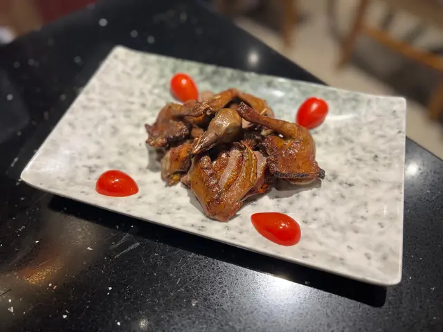 低溫去骨燒乳鴿