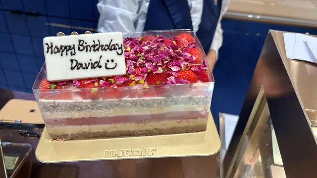 招牌草莓西瓜蛋糕