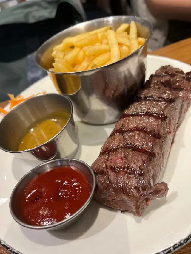 安格斯級封門柳