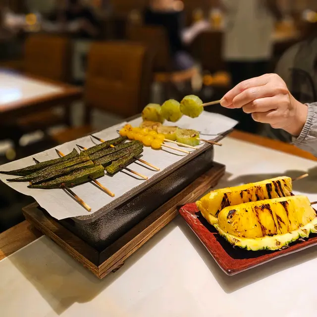 黑糖燒菠蘿、鹽燒萵筍、麻辣秋葵、鹽燒日本銀杏