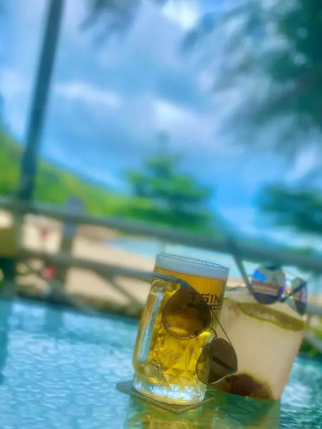 青島生啤、原隻鮮椰青