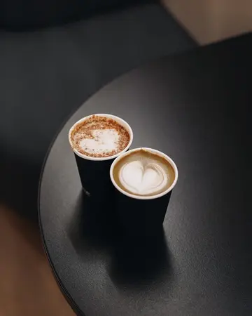 印度奶茶 & 焙茶拿铁