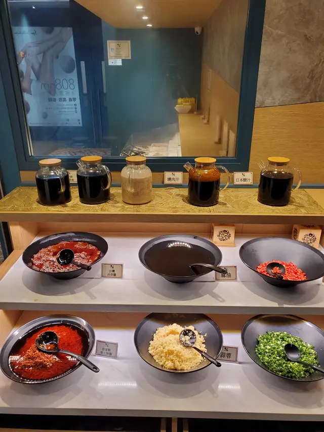 自助食品區 - 醬料