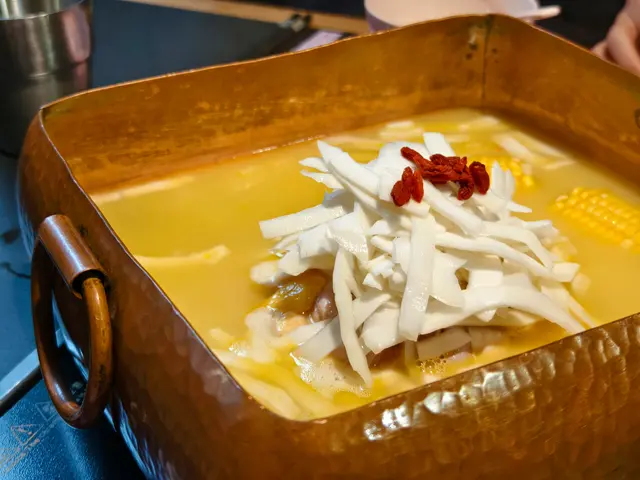 昭陽公主椰子雞鍋