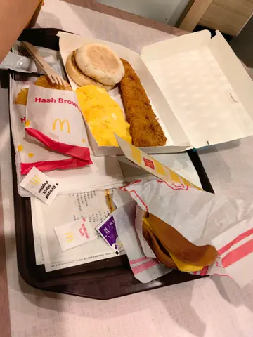 火腿扒芝士包好好味，鱼柳好长好好味