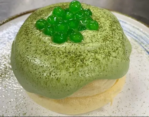 配上綠茶醬加斑爛珍珠，非常配合