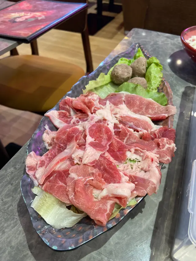 肥牛片($68)牛肉丸($29)