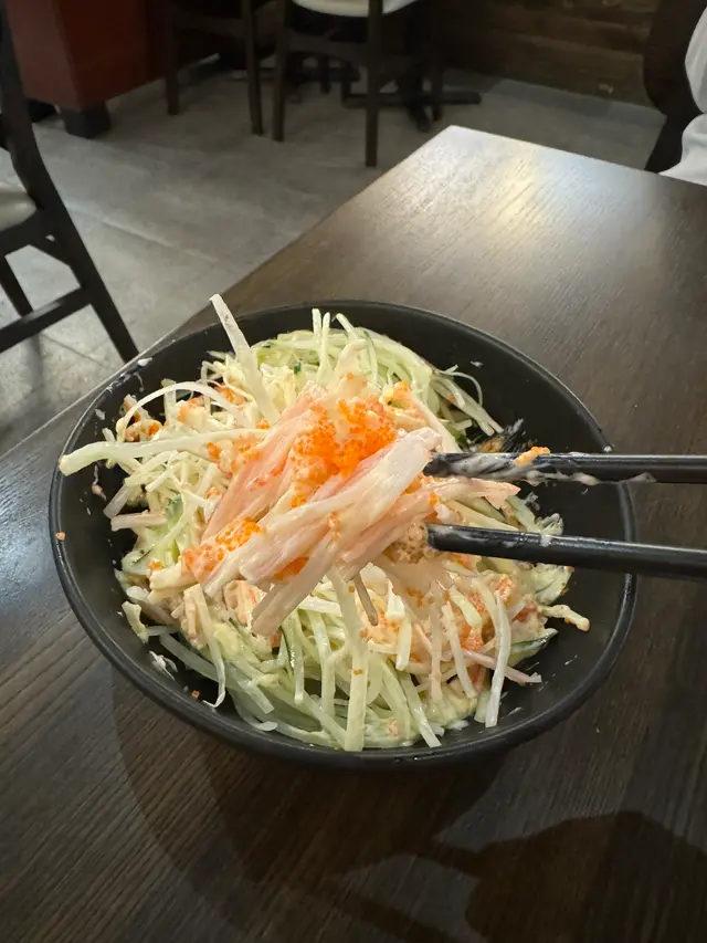 蟹子沙律