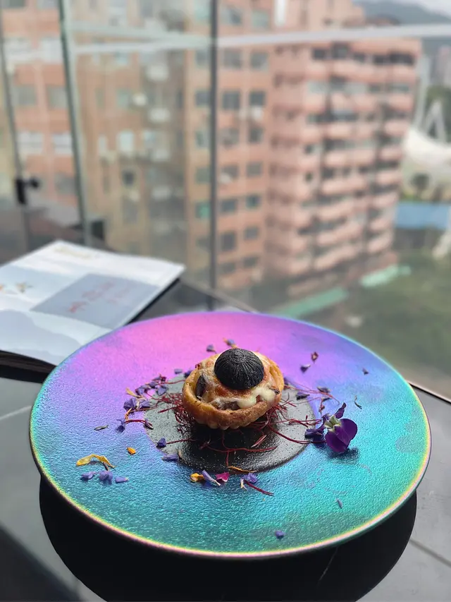 阿拉斯蟹盒.黑金蒜頭