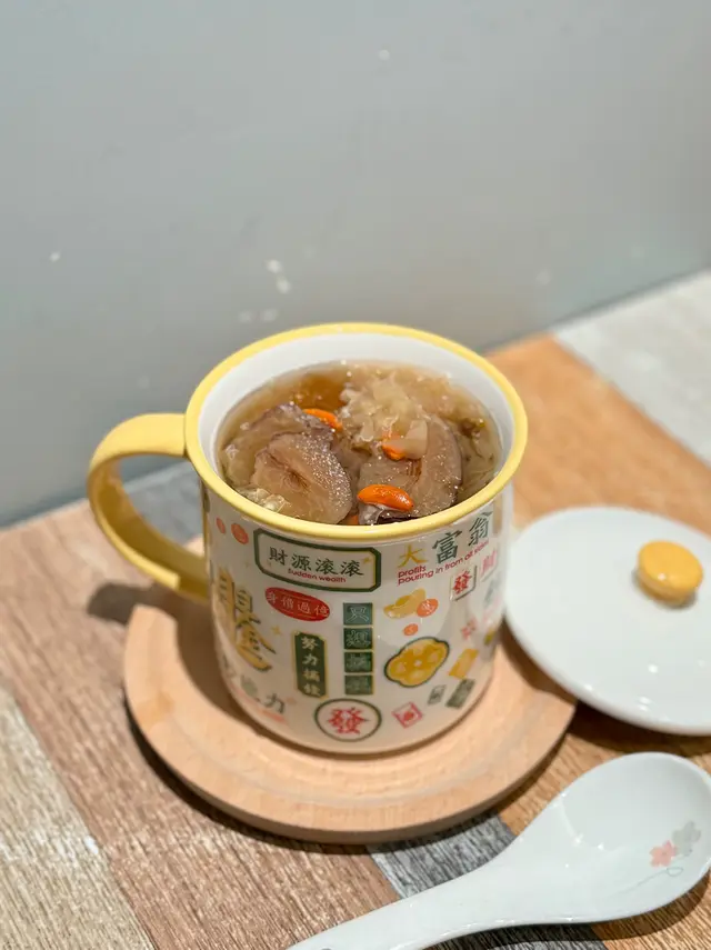 紅棗雪耳烤雪梨