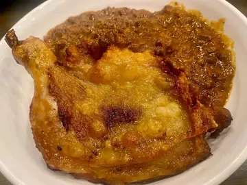 台式肉燥冬菇拼生炸鸡髀饭