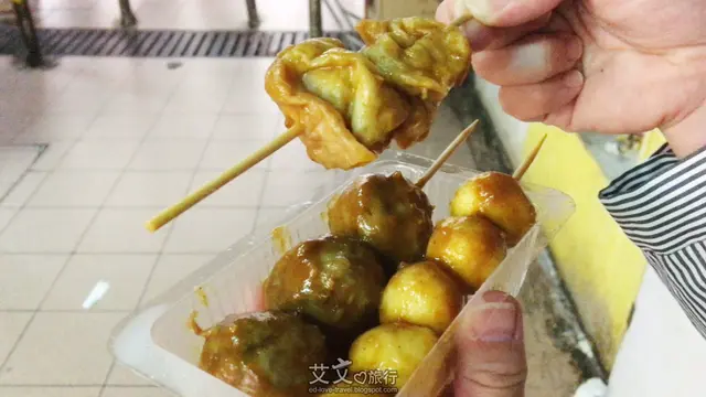 魚旦(HK$7)、齋(HK$7)、牛丸(HK$11)