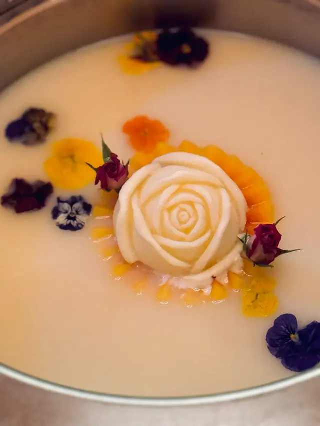 日本牛乳玫塊鍋