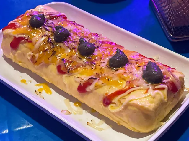 芝士蟹膏蟹肉蛋卷