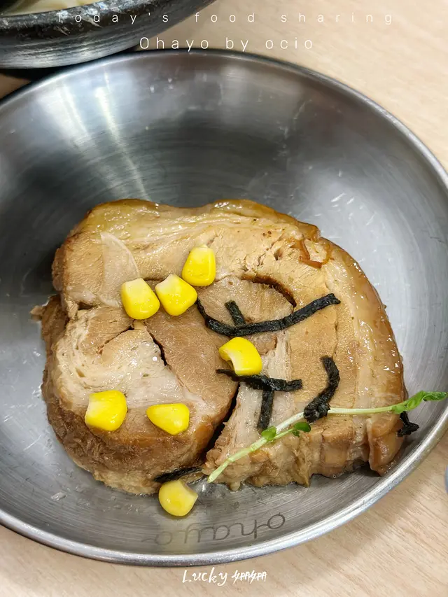 乌冬面里的豚肉