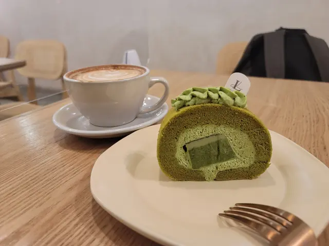 小山園抹茶奶凍卷蛋