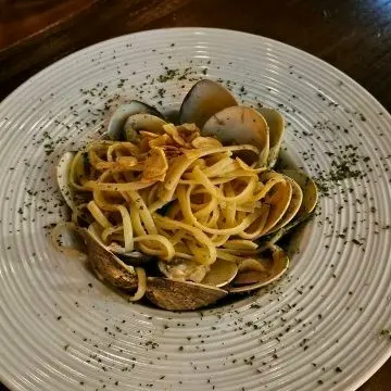 蒜香蜆肉扁意粉