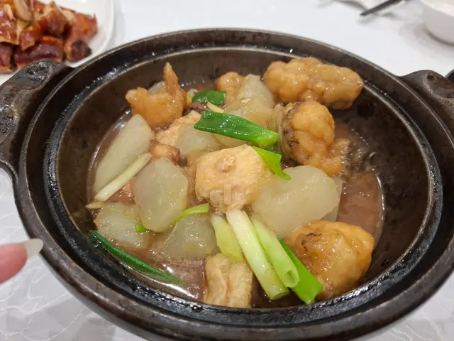 冬瓜豆卜班頭腩煲