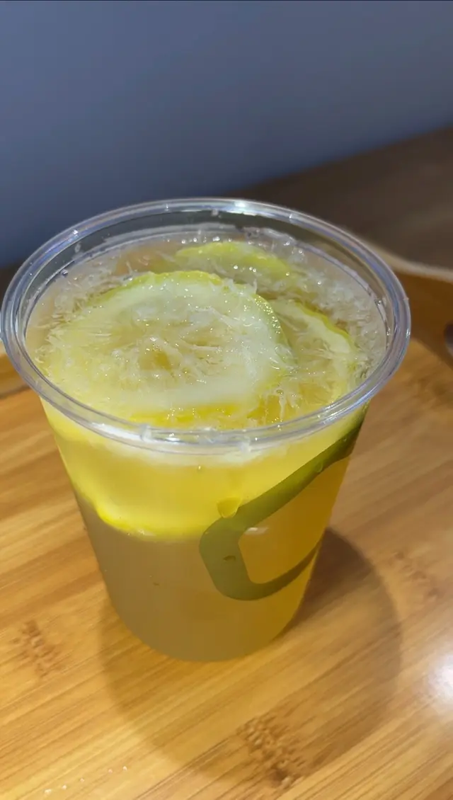 爆打檸檬茶