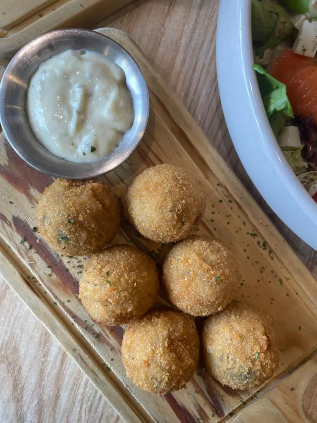 自家制意式風味炸意大利飯波