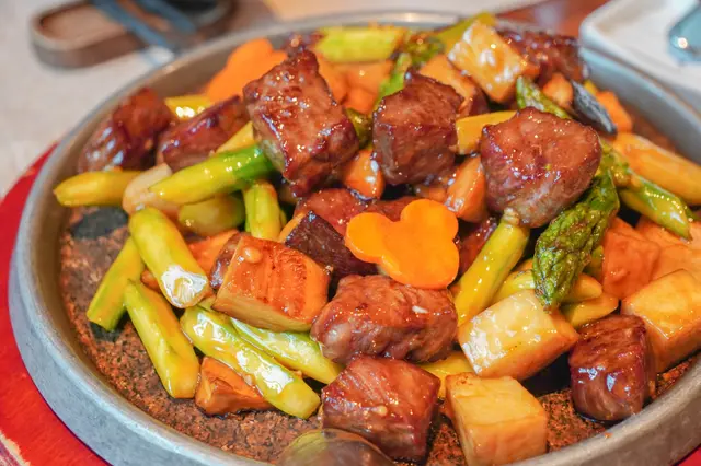 豉油珍菌爆牛柳粒